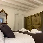 Cavour44 - Palazzo Canossa