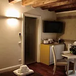 Cavour44 - Palazzo Canossa Апартаменты Верона