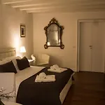 Cavour44 - Palazzo Canossa Верона