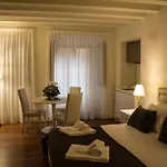 Апартаменты Cavour44 - Palazzo Canossa