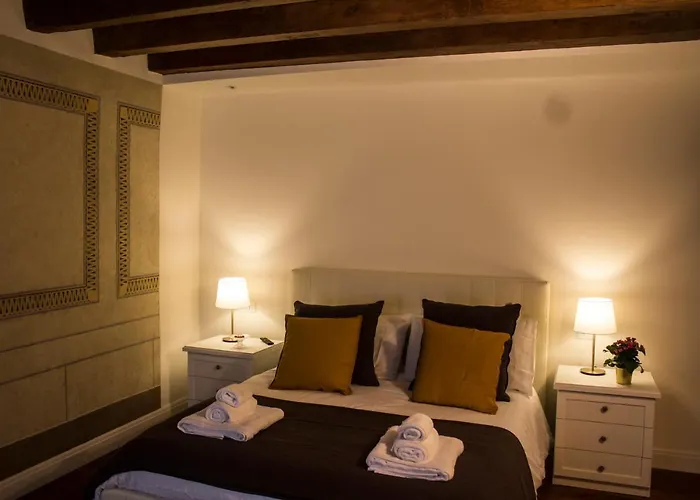 Apartment Cavour44 - Palazzo Canossa *