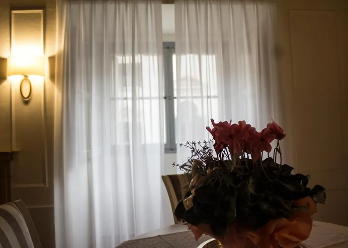 Lägenhet Cavour44 - Palazzo Canossa *