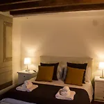 Apartment Cavour44 - Palazzo Canossa *